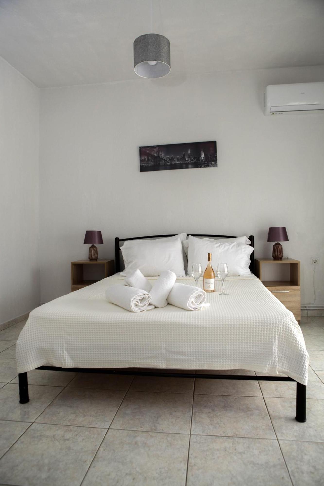 Nicole Fresh Apartments 케라모티 외부 사진